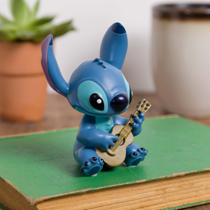 Strumming Stitch -  Sculpture - Art Of Entertainment