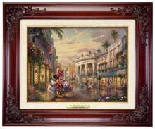 Load image into Gallery viewer, Minnie Rocks the Dots on Rodeo Drive - Canvas Classics - Art Of Entertainment