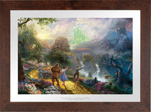 Load image into Gallery viewer, Dorothy Discovers the Emerald City - Limited Edition Paper (SN - Standard Numbered) - ArtOfEntertainment.com