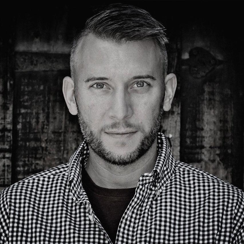 Featured Artist: Brian Rood – Art Of Entertainment