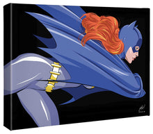 Load image into Gallery viewer, a close up of a blue and yellow fire hydrant 
