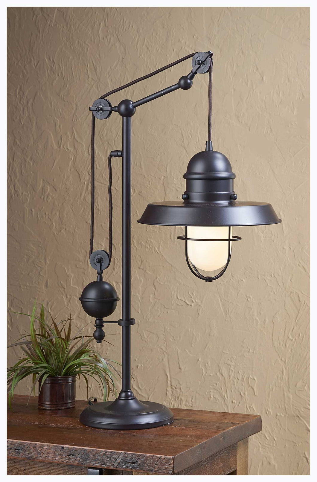 Farmhouse Table Lamp 109017