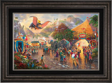 Load image into Gallery viewer, Disney Dumbo - Limited Edition Canvas (SN - Standard Numbered) - ArtOfEntertainment.com
