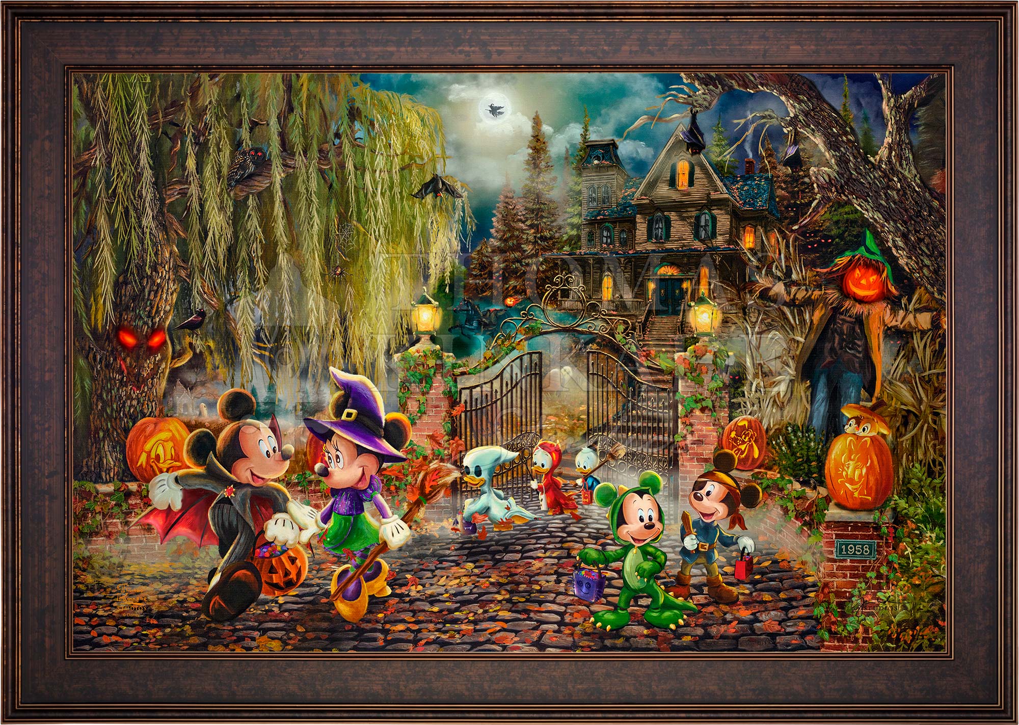 Disney Mickey and Minnie Halloween Fun - Limited Edition